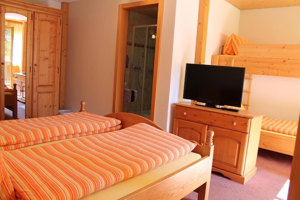 Pension St. Jakob Engelberg Rom bilde